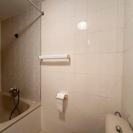 La Escotilla - 30017 Somo